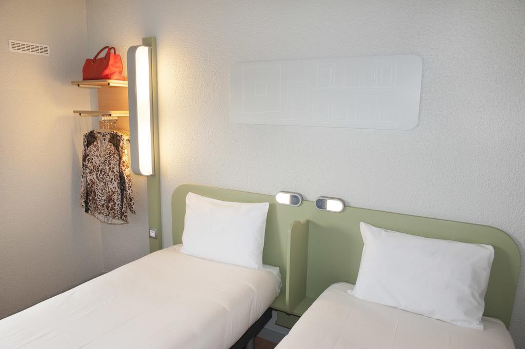 Ibis Budget Goussainville Charles De Gaulle Екстер'єр фото